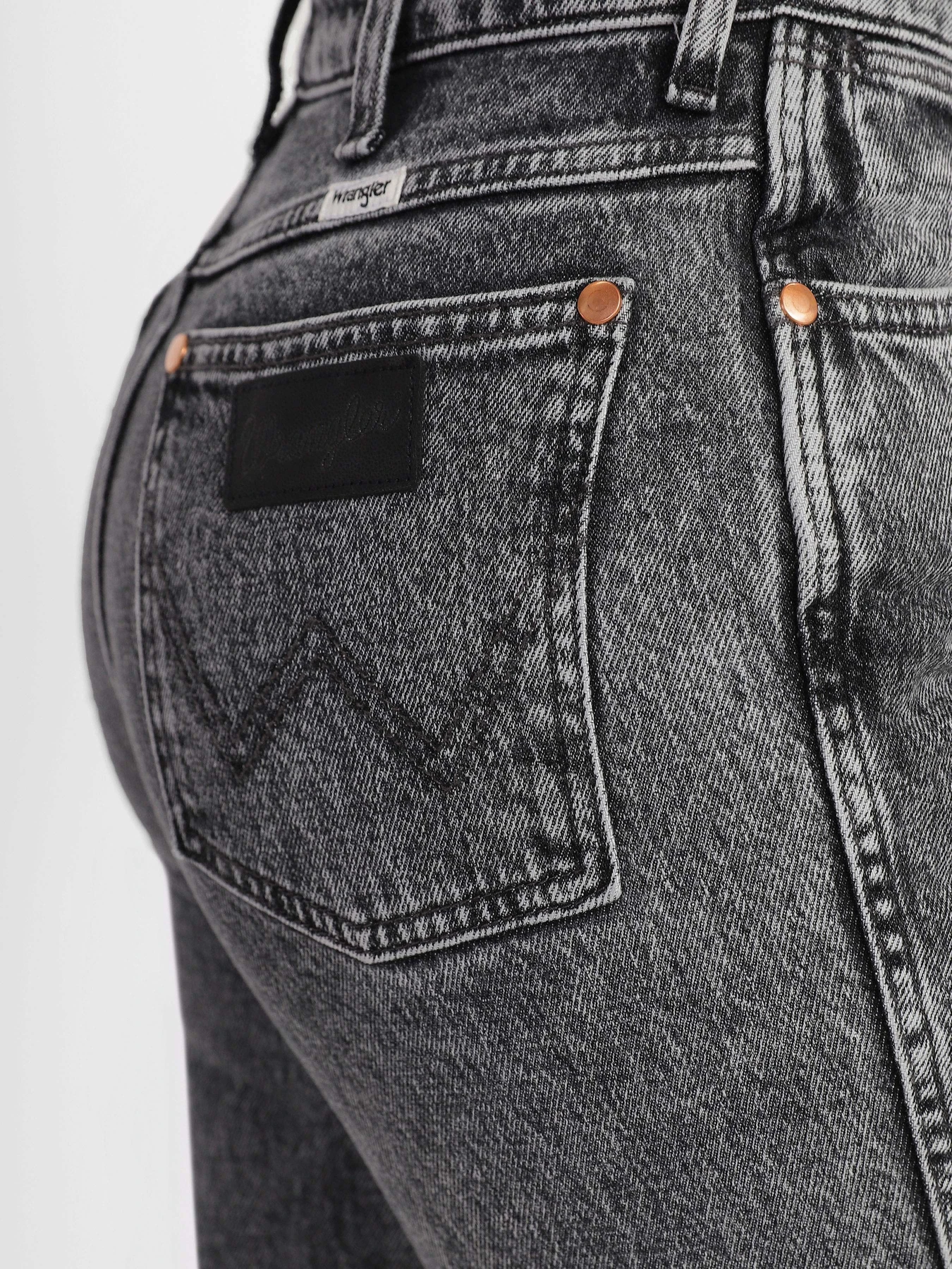 Джинси Wrangler Wild West модель W2H24132N_32 Джинси Wrangler Wild West модель W2H24132N_32 Фото