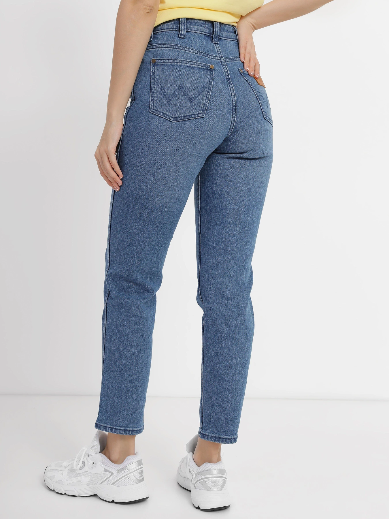 Джинсы Wrangler Mom модель W246HN42M_32 Джинсы Wrangler Mom модель W246HN42M_32 Фото