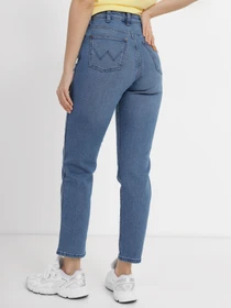 Джинсы Wrangler Mom модель W246HN42M_32 Фото