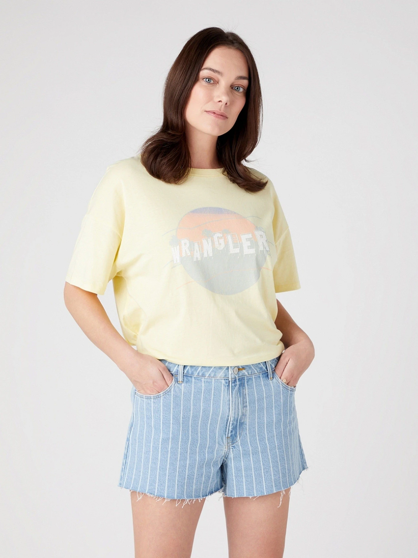 Футболки и поло Wrangler Girlfriend Tee модель W7XIEVX6Z Футболки и поло Wrangler Girlfriend Tee модель W7XIEVX6Z Фото
