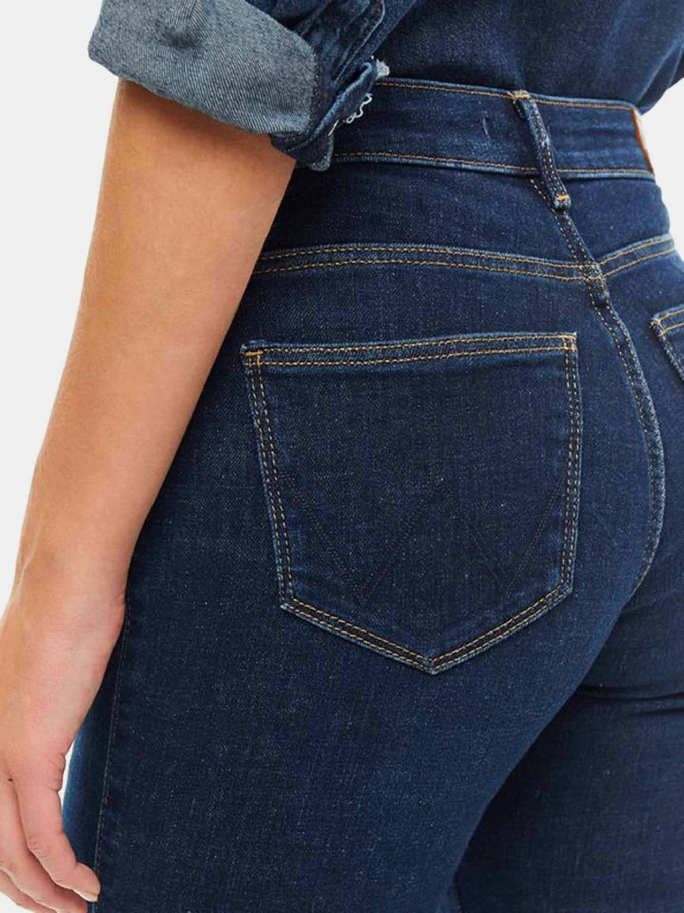 Джинсы Wrangler Slim модель W28LVH78Y_32 Джинсы Wrangler Slim модель W28LVH78Y_32 Фото