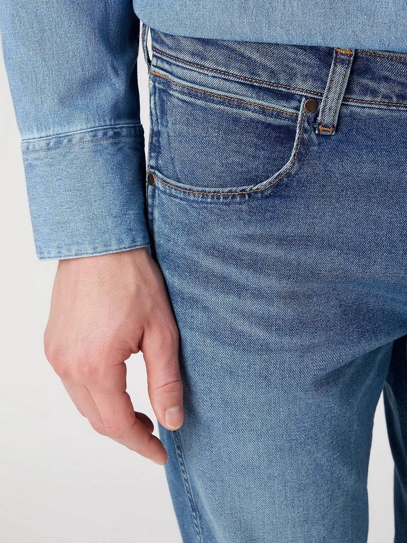 Джинсы Wrangler Greensboro модель 112341415 Джинсы Wrangler Greensboro модель 112341415 Фото