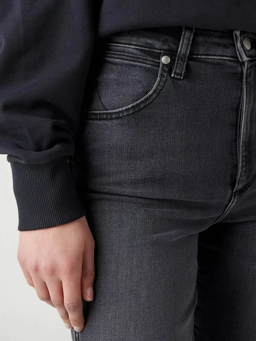 Бавовняні Жіночі Джинси мом Wrangler Mom Straight фото 3