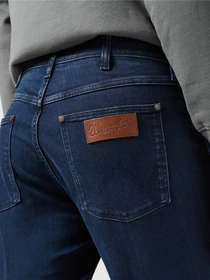 Джинсы Wrangler Greensboro модель 112350742 Фото