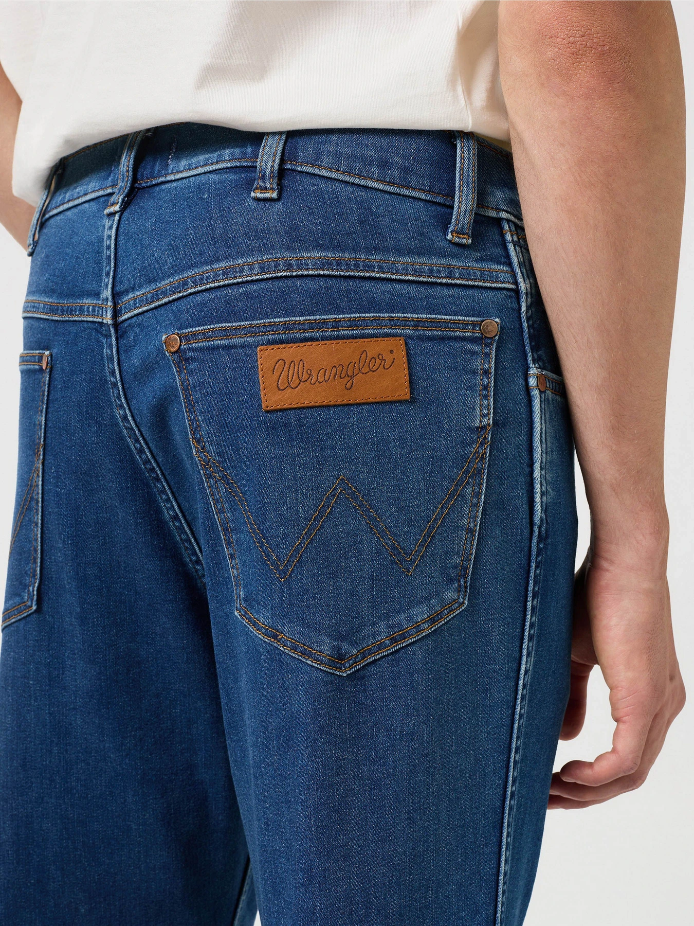 Джинси Wrangler River модель 112350856 Джинси Wrangler River модель 112350856 Фото