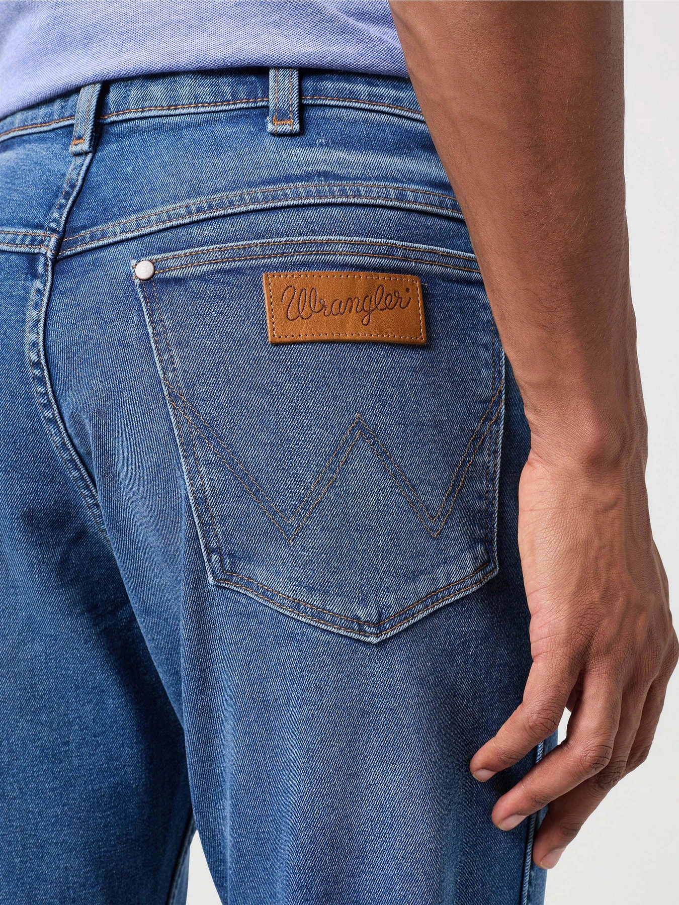 Джинсы Wrangler River модель 112350858 Фото