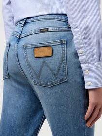 Джинси Wrangler Fierce Flare модель 112351971 Фото