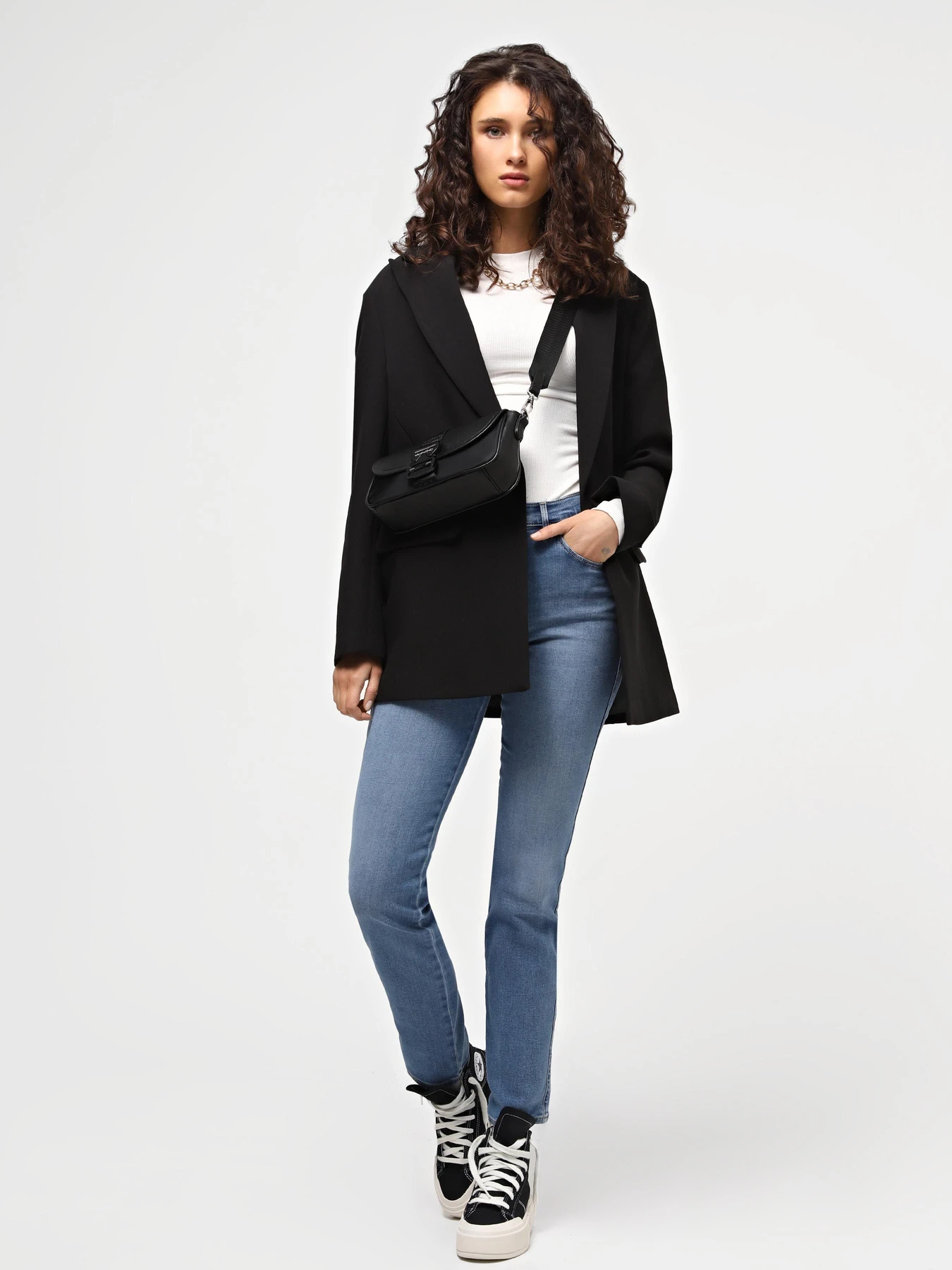 Джинси Wrangler Slim модель W26LCY37M Фото