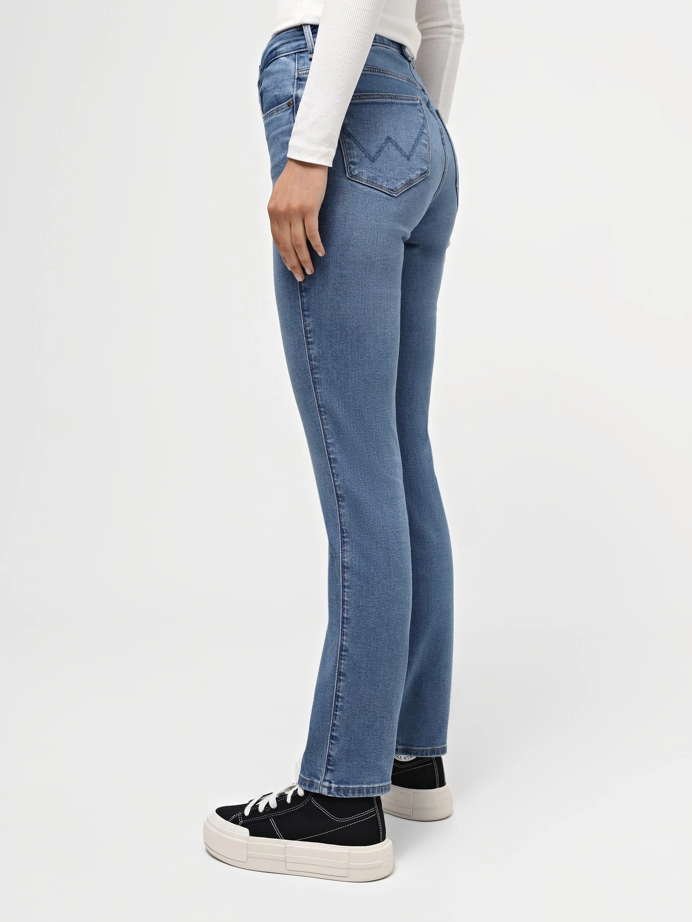 Джинси Wrangler Slim модель W26LCY37M Фото
