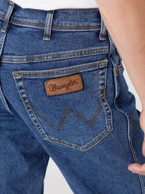 Джинсы Wrangler модель W12133010 Фото
