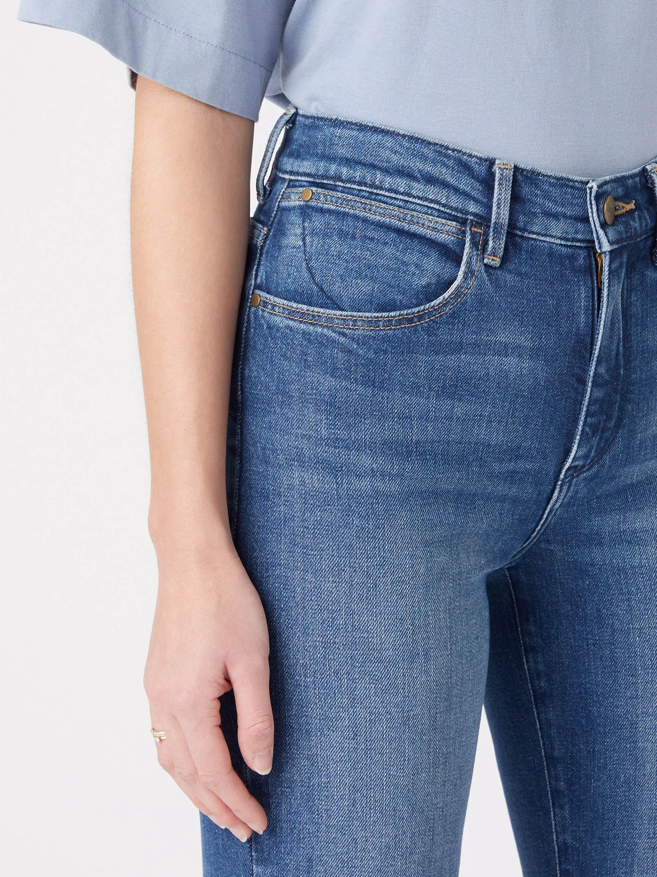 Джинси Wrangler модель W26RJX386 Джинси Wrangler модель W26RJX386 Фото