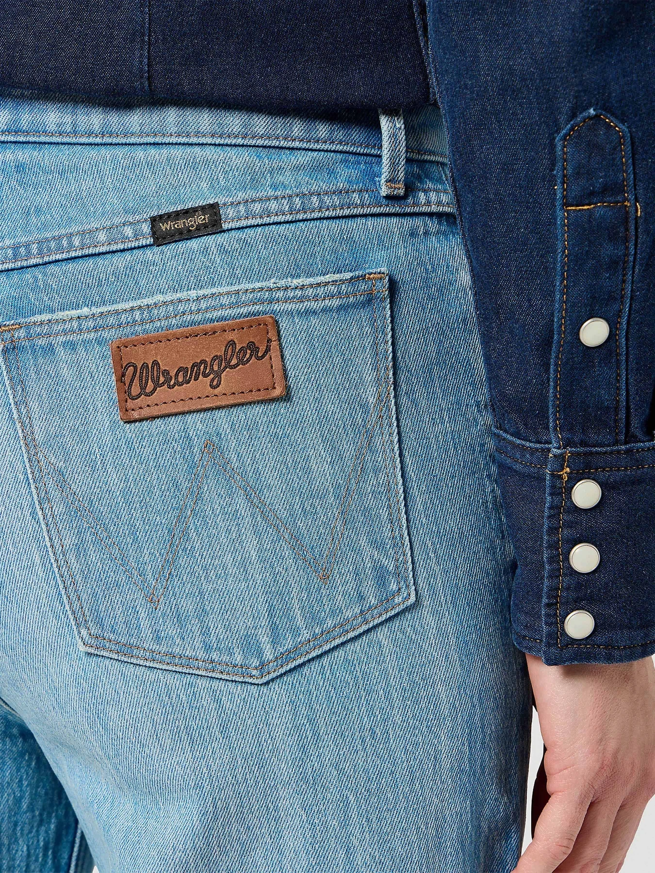 Джинси Wrangler модель 112356417 Фото