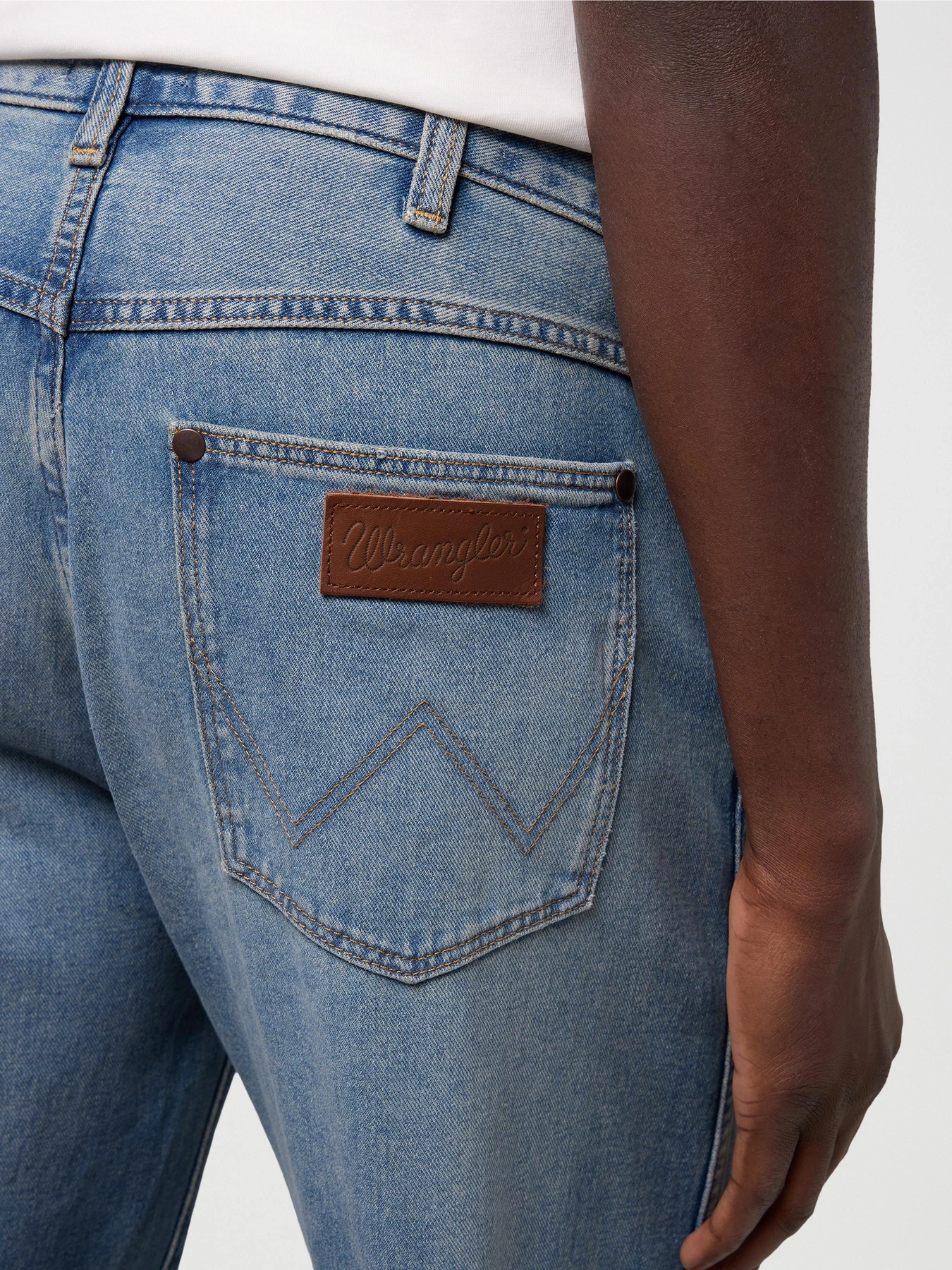 Джинсы Wrangler модель 112371019 Фото