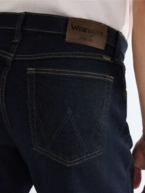 Джинсы Wrangler REGULAR FIT модель 112352894 Фото