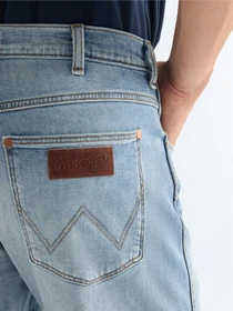 Джинси Wrangler FRONTIER модель 112377829 Фото