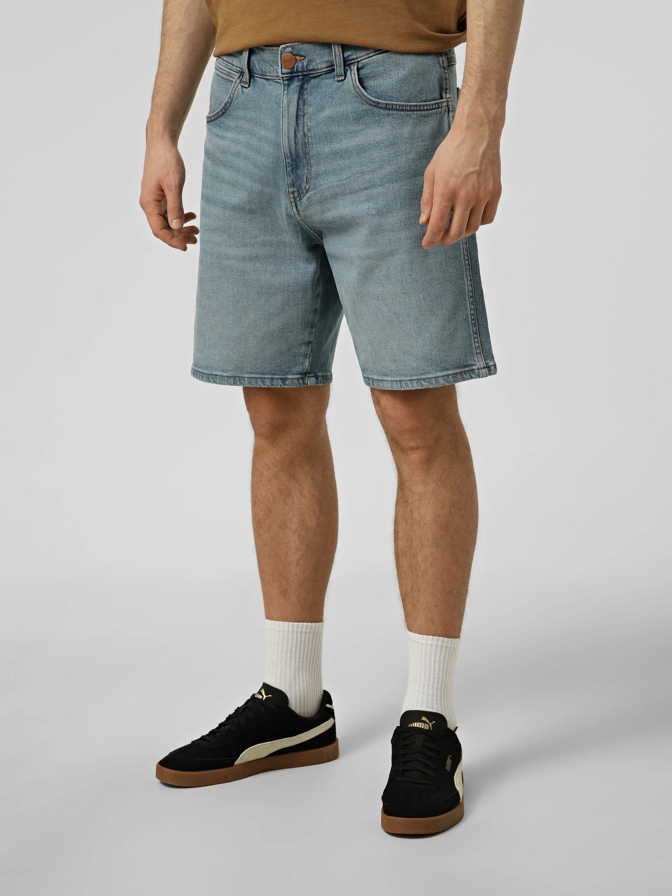 Шорты Wrangler FRONTIER SHORT модель 112378463 Шорты Wrangler FRONTIER SHORT модель 112378463 Фото