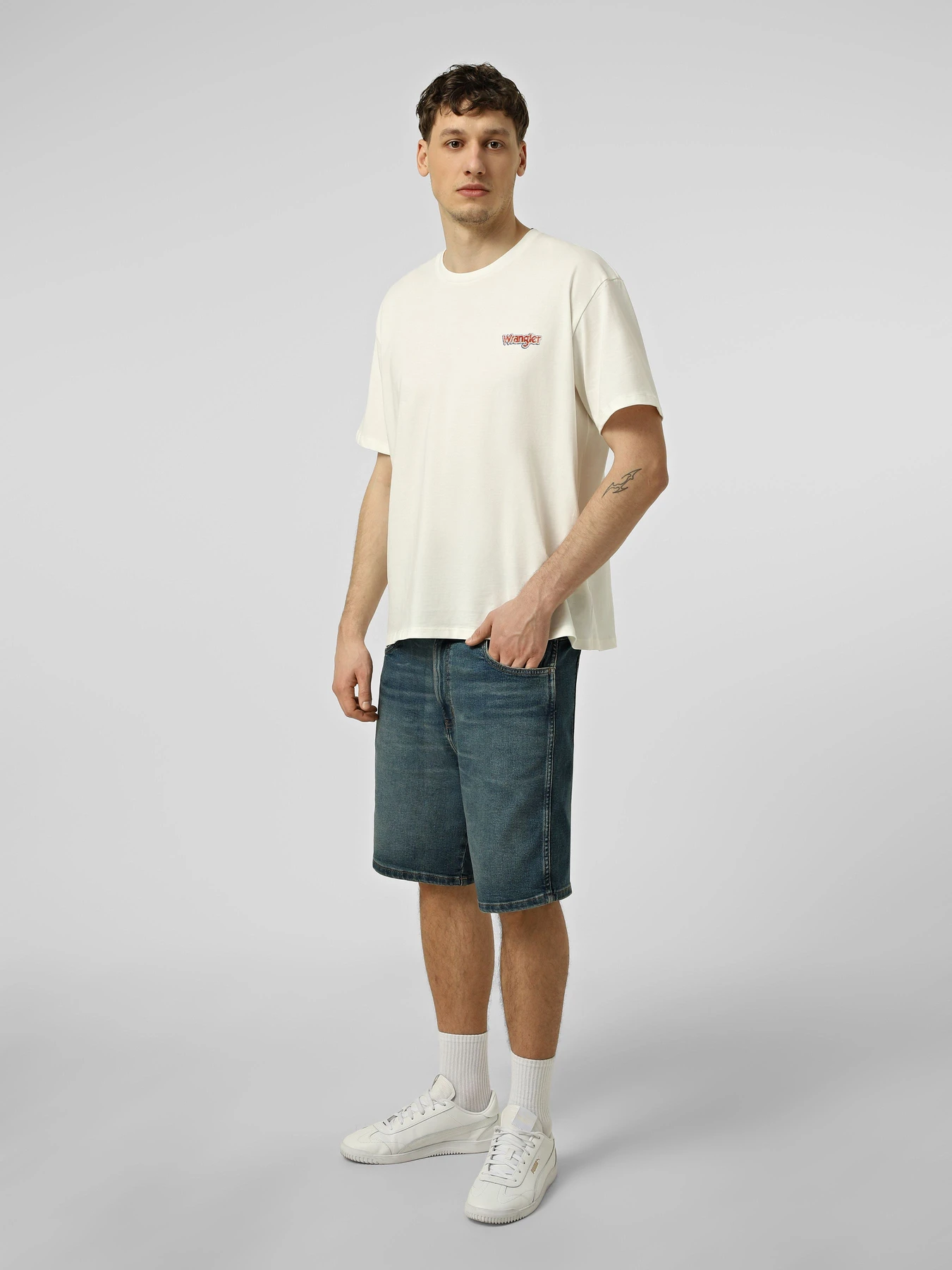 Шорти Wrangler FRONTIER SHORT модель 112378462 Шорти Wrangler FRONTIER SHORT модель 112378462 Фото