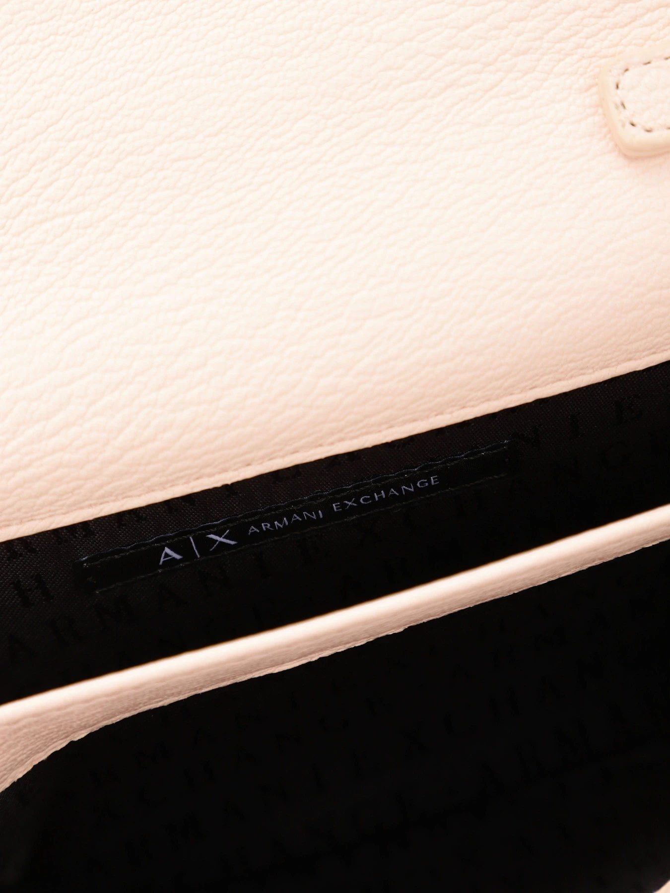 Сумки Armani Exchange модель 948481-2F745-17970 Сумки Armani Exchange модель 948481-2F745-17970 Фото
