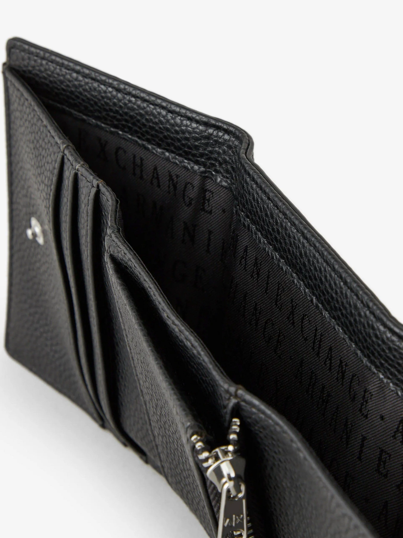 Гаманці Armani Exchange модель 948530-CC788-00020 Гаманці Armani Exchange модель 948530-CC788-00020 Фото