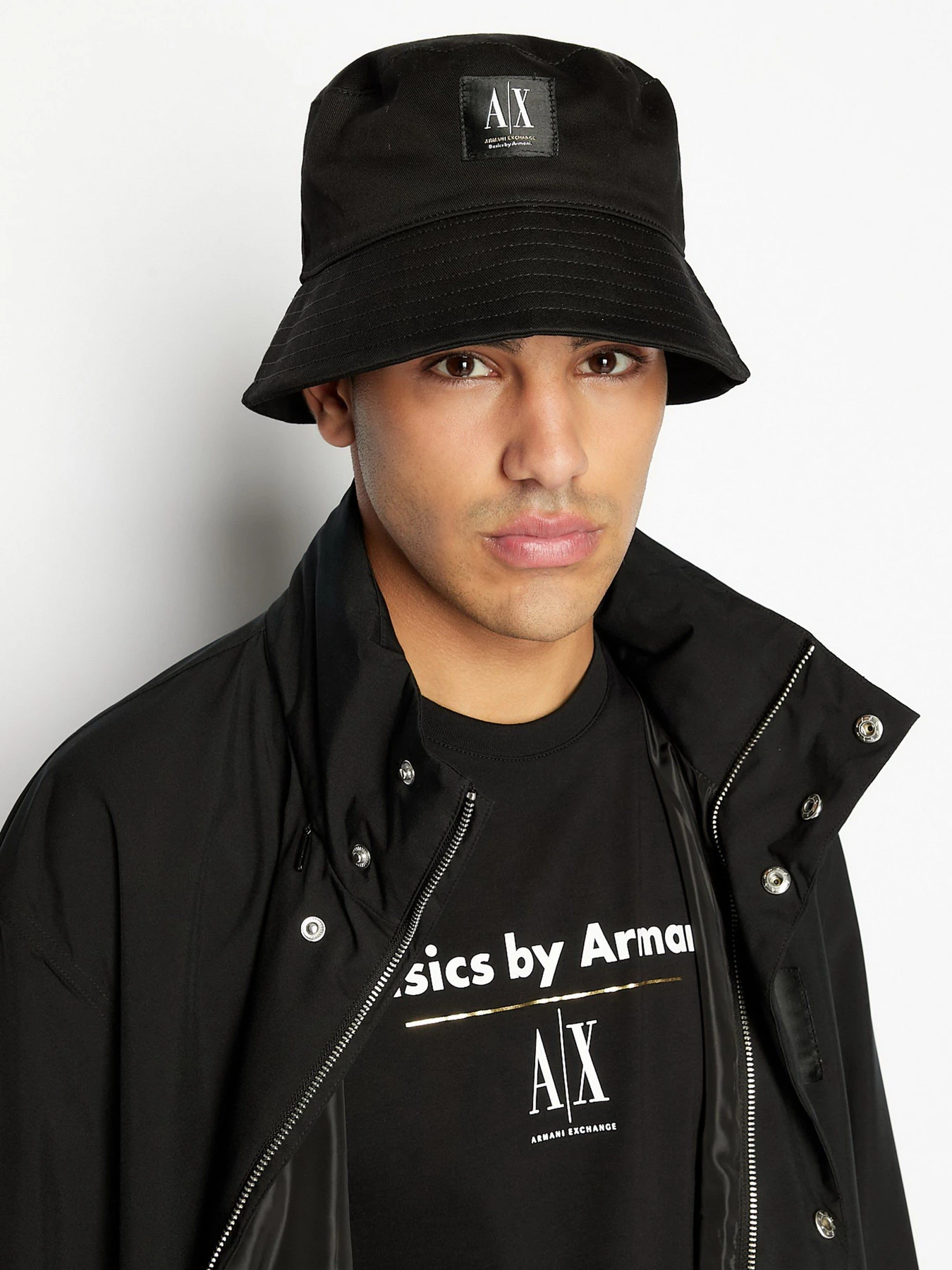 Шапки та кепки Armani Exchange модель 954703-3R107-00020 Шапки та кепки Armani Exchange модель 954703-3R107-00020 Фото