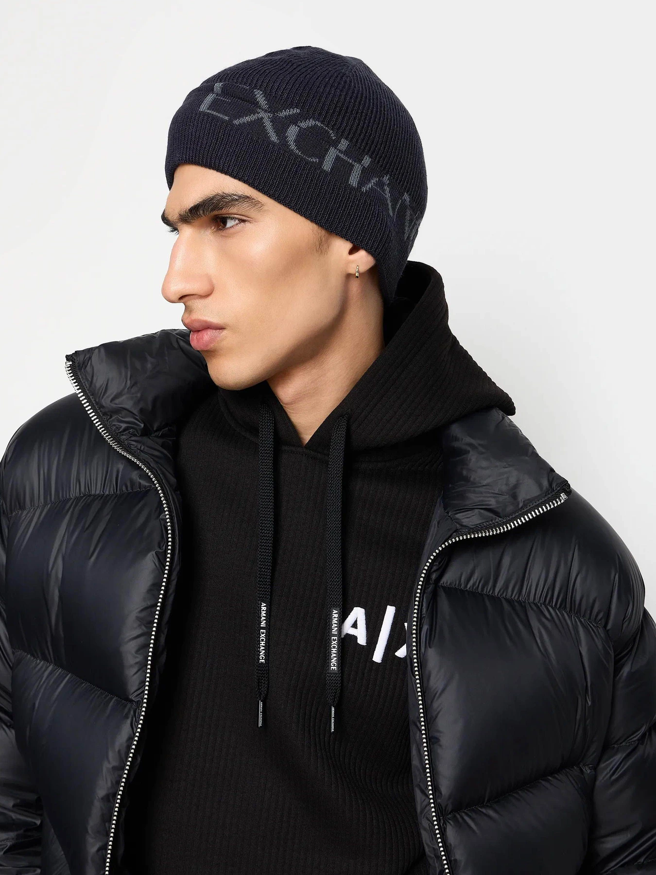 Шапки та кепки Armani Exchange модель 954668-3F308-00035 Шапки та кепки Armani Exchange модель 954668-3F308-00035 Фото