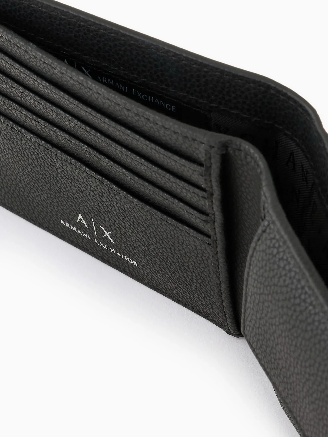 Кошельки Armani Exchange Essential модель 958535-3F892-00020 Кошельки Armani Exchange Essential модель 958535-3F892-00020 Фото
