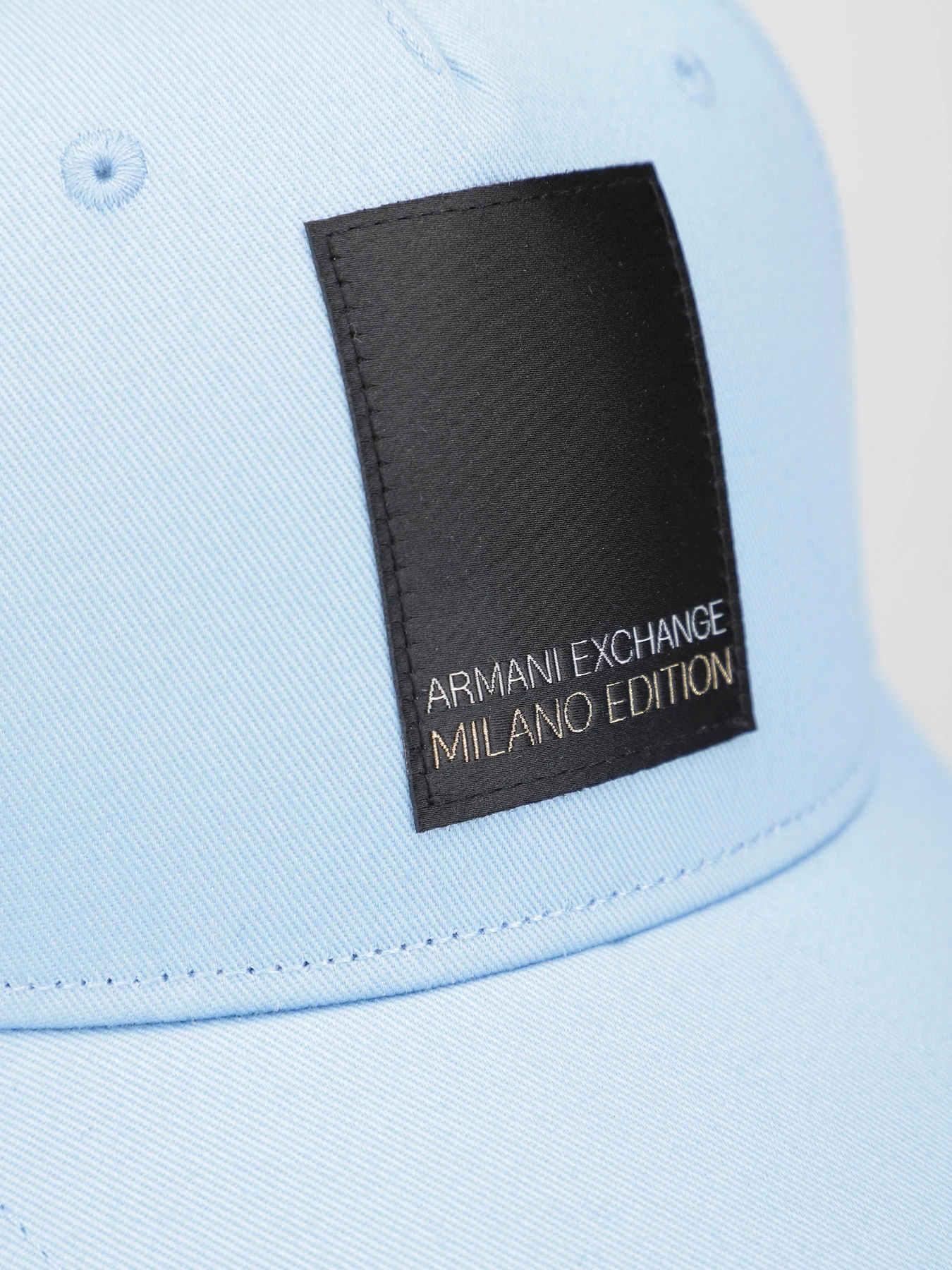 Шапки и кепки Armani Exchange модель 944205-4R106-24532 Шапки и кепки Armani Exchange модель 944205-4R106-24532 Фото