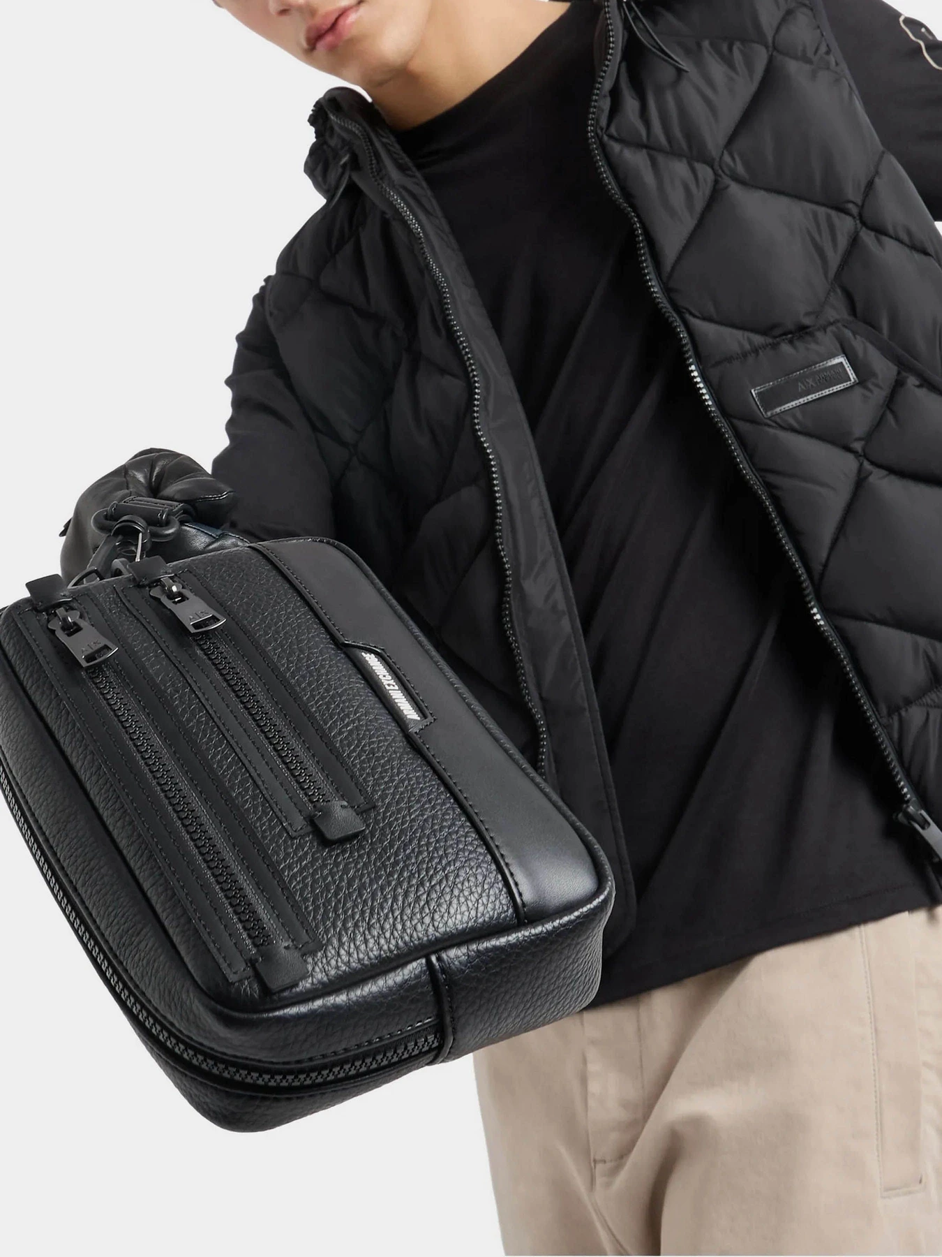 Сумки Armani Exchange модель 958556-4F863-00020 Сумки Armani Exchange модель 958556-4F863-00020 Фото