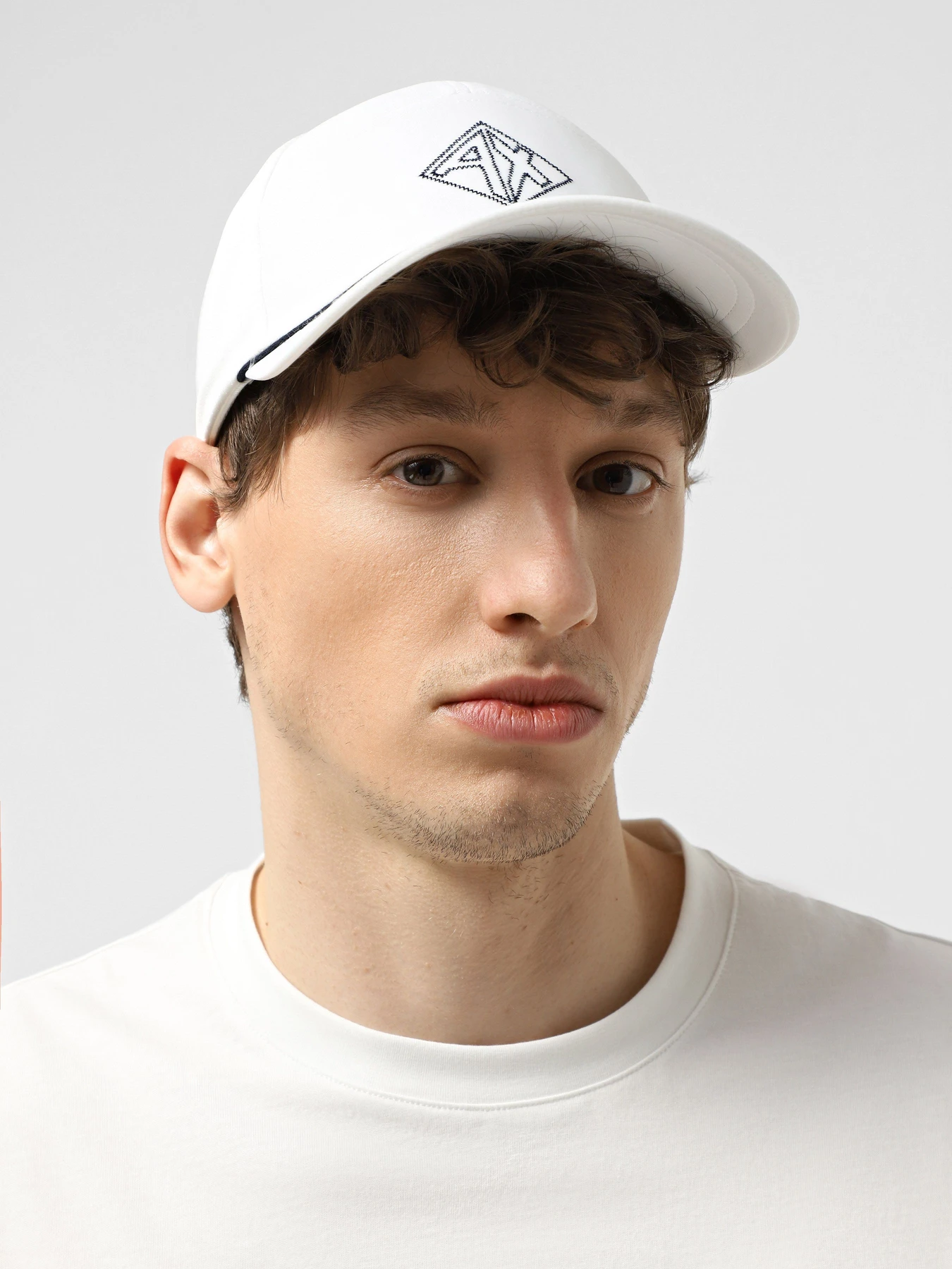 Шапки та кепки Armani Exchange модель XM000286-AF12108-U0009 Шапки та кепки Armani Exchange модель XM000286-AF12108-U0009 Фото