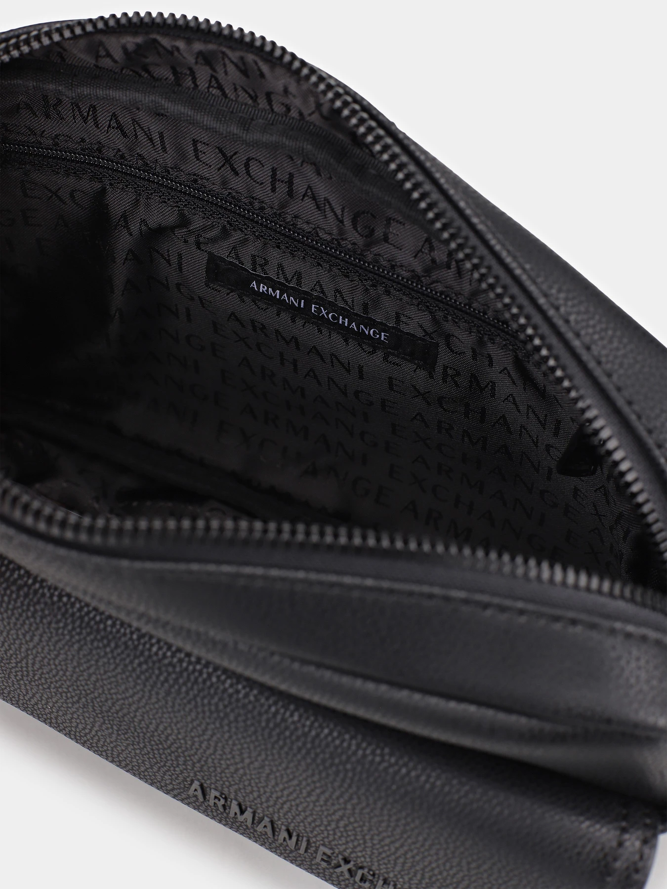 Сумки Armani Exchange модель XM001998-AF17090-UC001 Фото