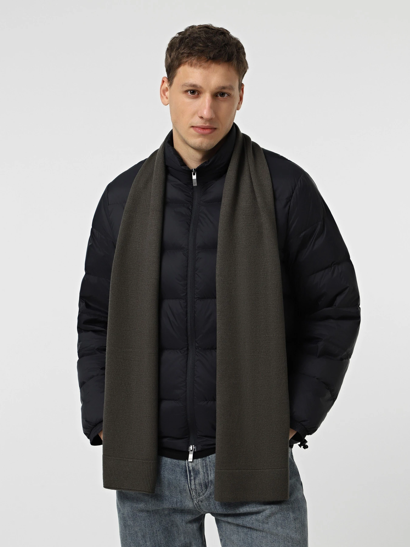 Шарфы и платки Armani Exchange модель XM001535-AF14008-U8144 Шарфы и платки Armani Exchange модель XM001535-AF14008-U8144 Фото