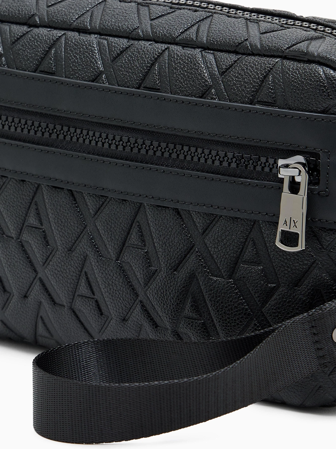 Сумки Armani Exchange модель XM001272-AF12133-UC001 Фото