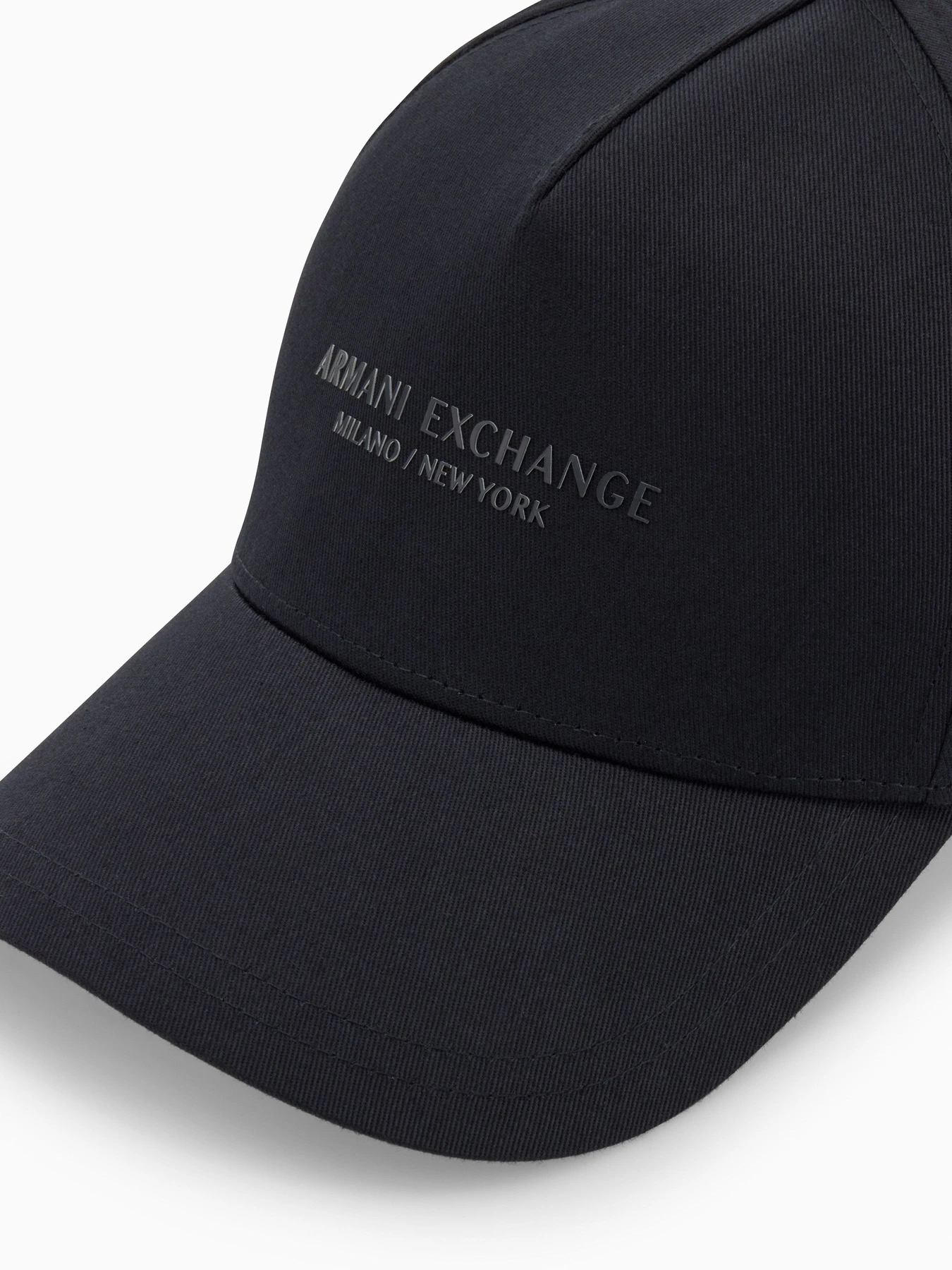 Шапки и кепки Armani Exchange модель XM001694-AF15502-UB101 Шапки и кепки Armani Exchange модель XM001694-AF15502-UB101 Фото