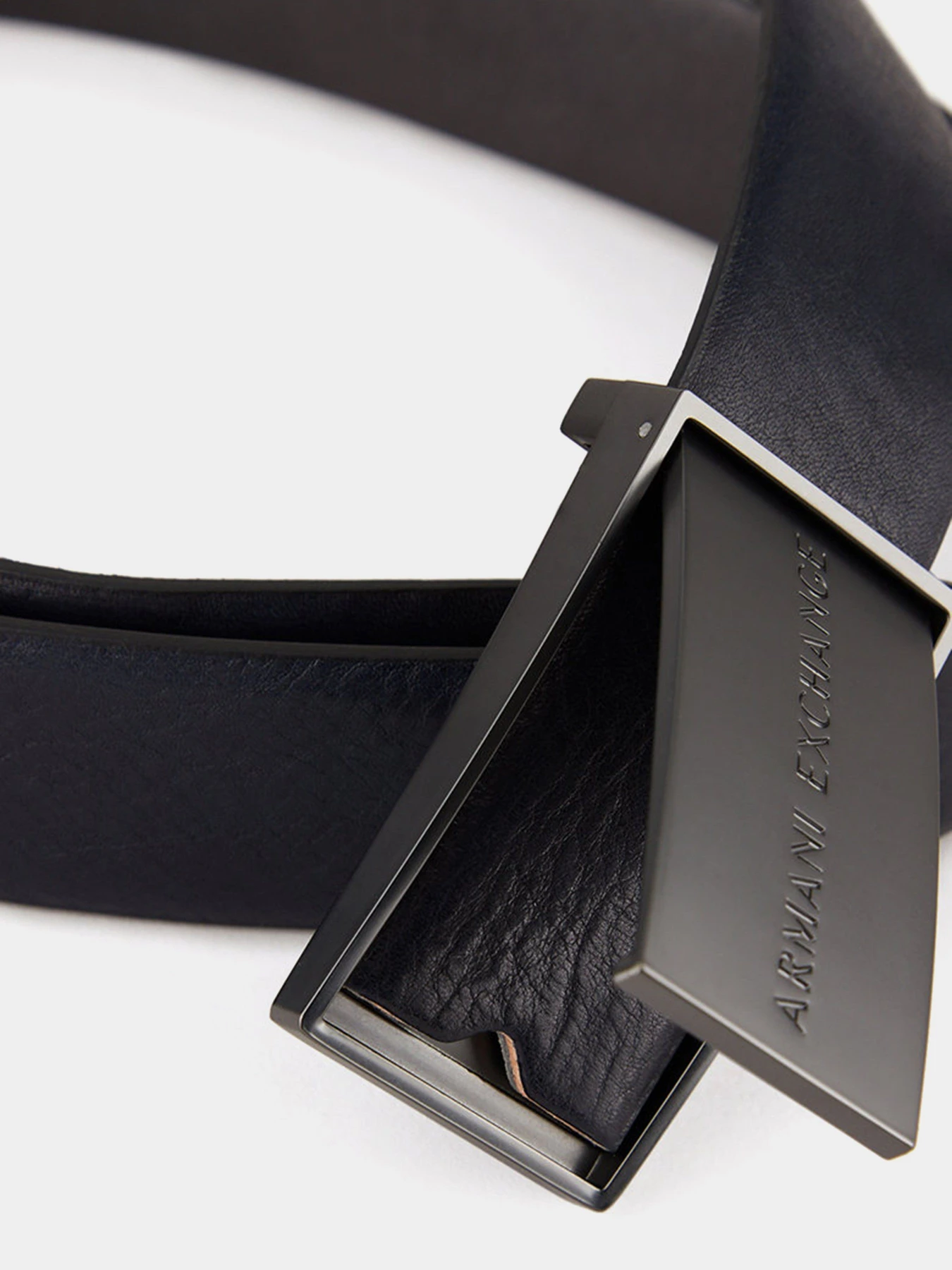Ремені Armani Exchange модель 951183-CC525-62935 Ремені Armani Exchange модель 951183-CC525-62935 Фото