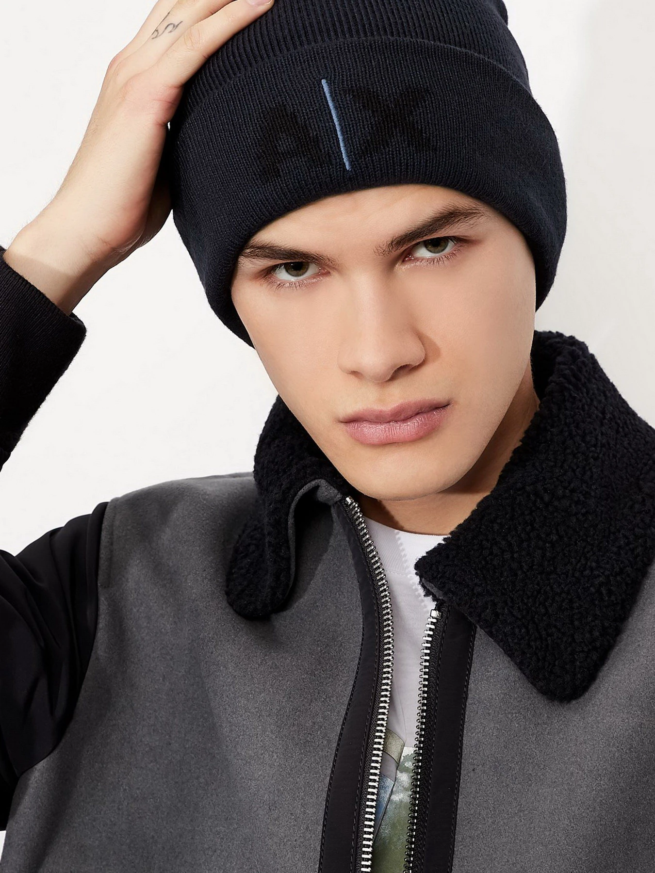Шапки и кепки Armani Exchange модель 954665-1A302-00035 Шапки и кепки Armani Exchange модель 954665-1A302-00035 Фото