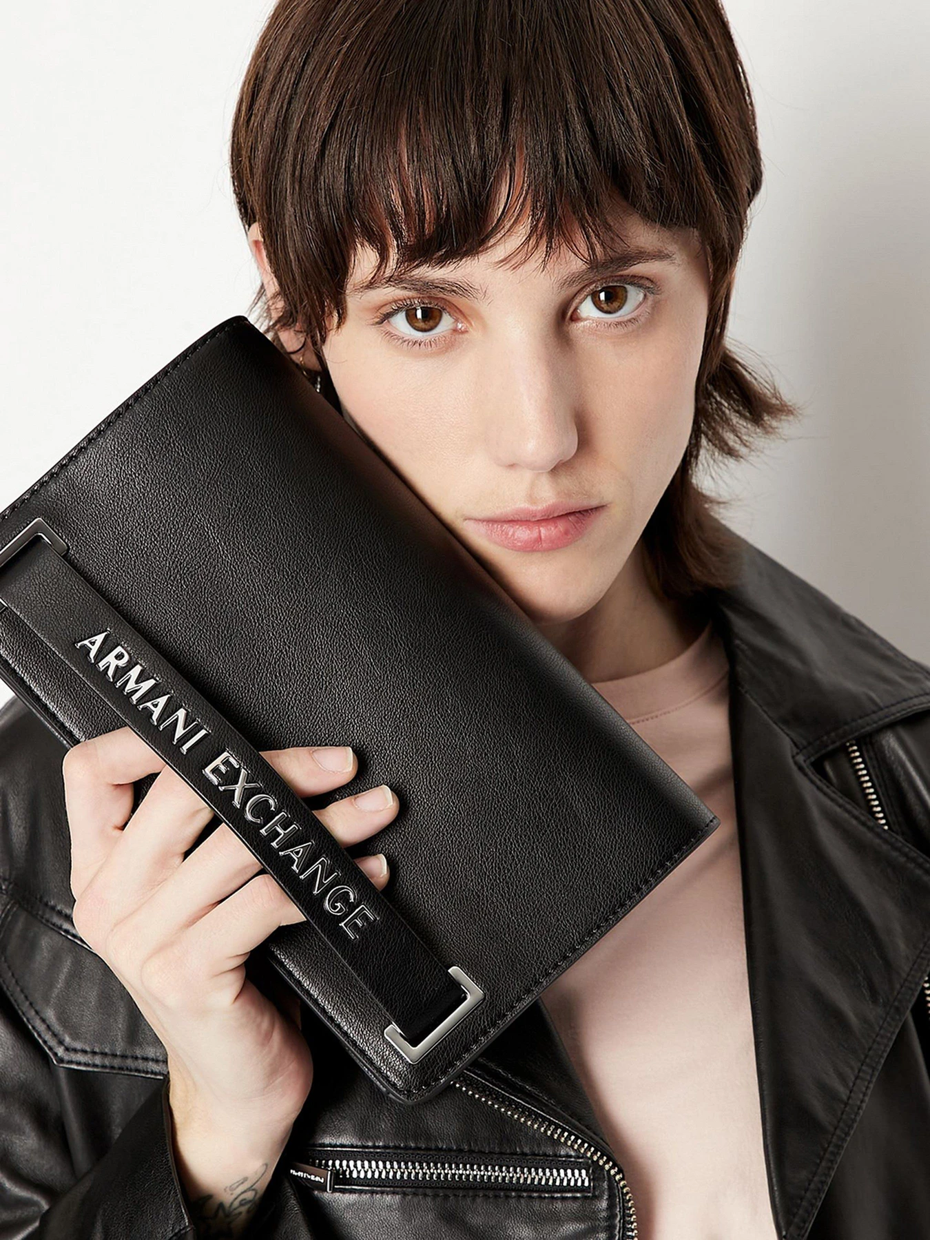 Кошельки Armani Exchange модель 948497-1A720-00020 Фото