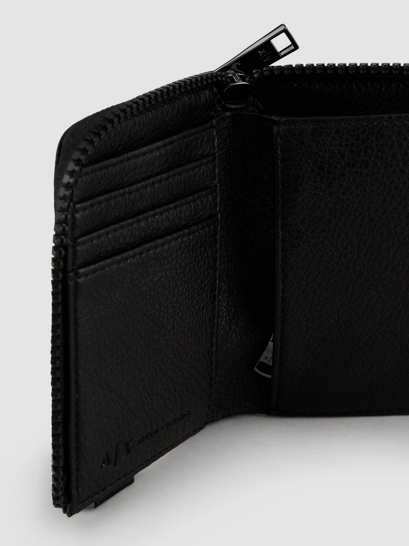 Гаманці Armani Exchange модель 958424-2R836-00020 Гаманці Armani Exchange модель 958424-2R836-00020 Фото
