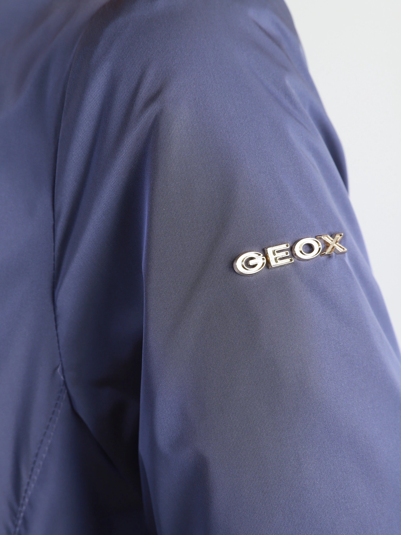 Пальто и плащи Geox Giacca модель W1220V-T2453-F4535 Пальто и плащи Geox Giacca модель W1220V-T2453-F4535 Фото