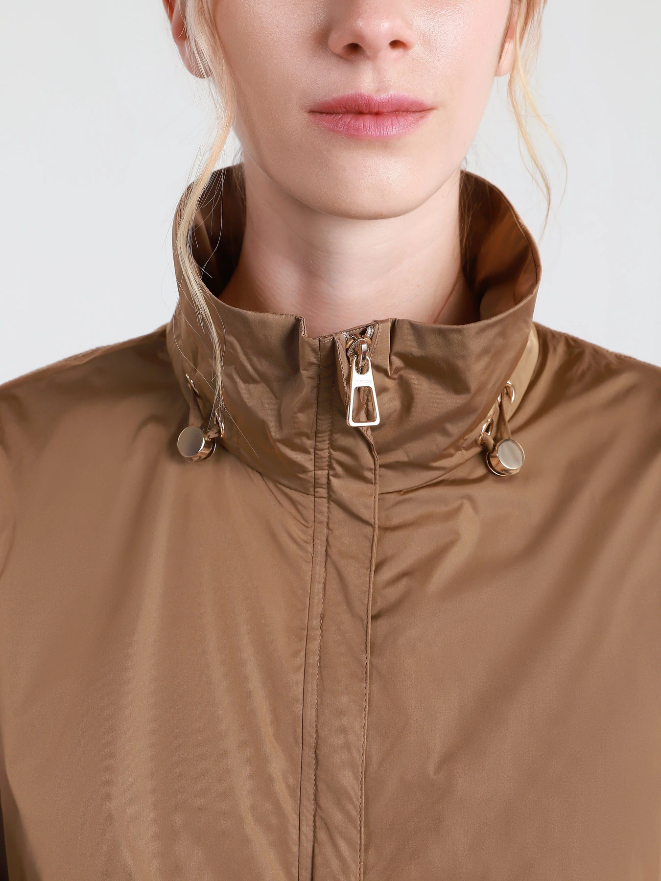 Куртки та дублянки Geox Tianna модель W1220W-T2453-F5215 Куртки та дублянки Geox Tianna модель W1220W-T2453-F5215 Фото