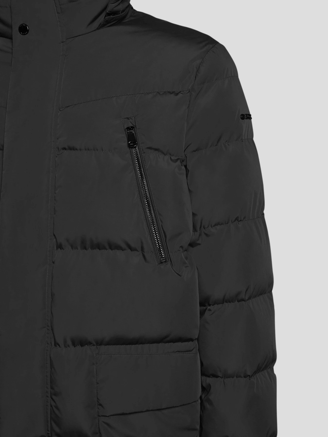 Куртки и дубленки Geox Hilstone модель M1428B-T2666-F9000 Куртки и дубленки Geox Hilstone модель M1428B-T2666-F9000 Фото
