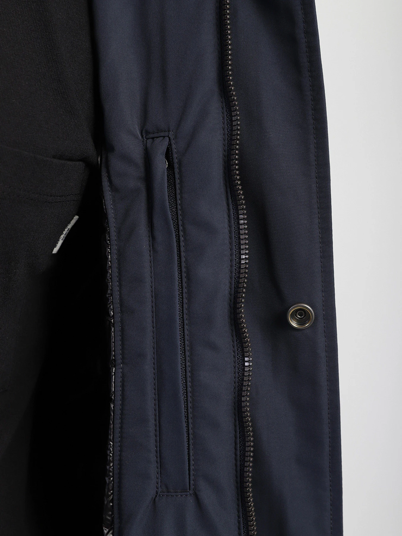 Куртки та дублянки Geox Jaylon модель M1428R-T2877-F4491 Куртки та дублянки Geox Jaylon модель M1428R-T2877-F4491 Фото