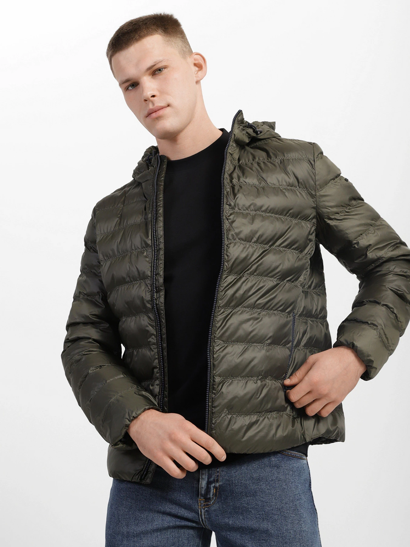 Куртки та дублянки Geox Dennie модель M1428Z-T2683-F3351 Куртки та дублянки Geox Dennie модель M1428Z-T2683-F3351 Фото