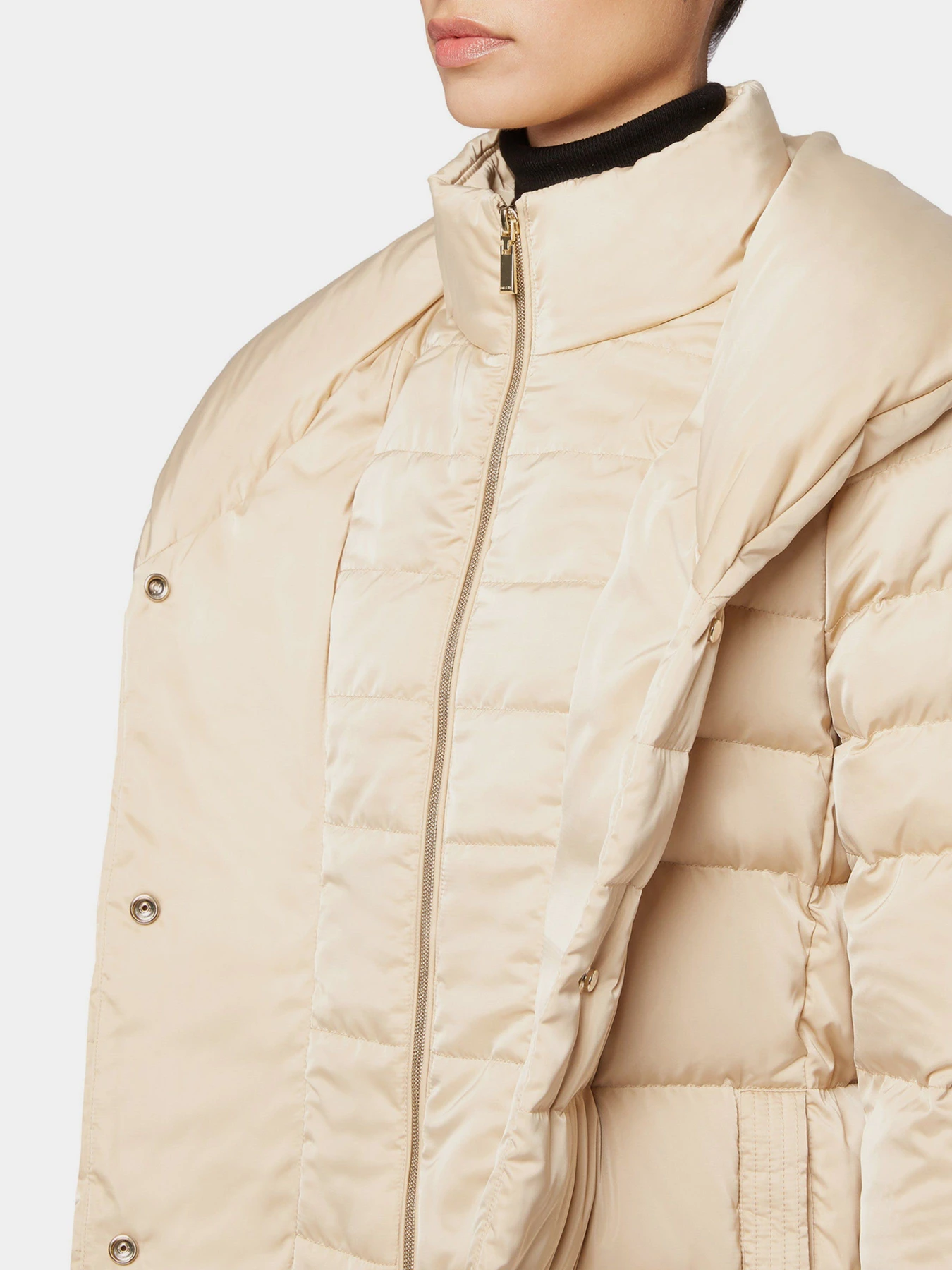 Куртки и дубленки Geox Chloo модель W1425N-T2655-F5152 Куртки и дубленки Geox Chloo модель W1425N-T2655-F5152 Фото