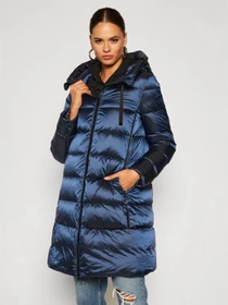 Куртки и дубленки Geox ADRYA модель W1426W-T2566-F4513 Фото
