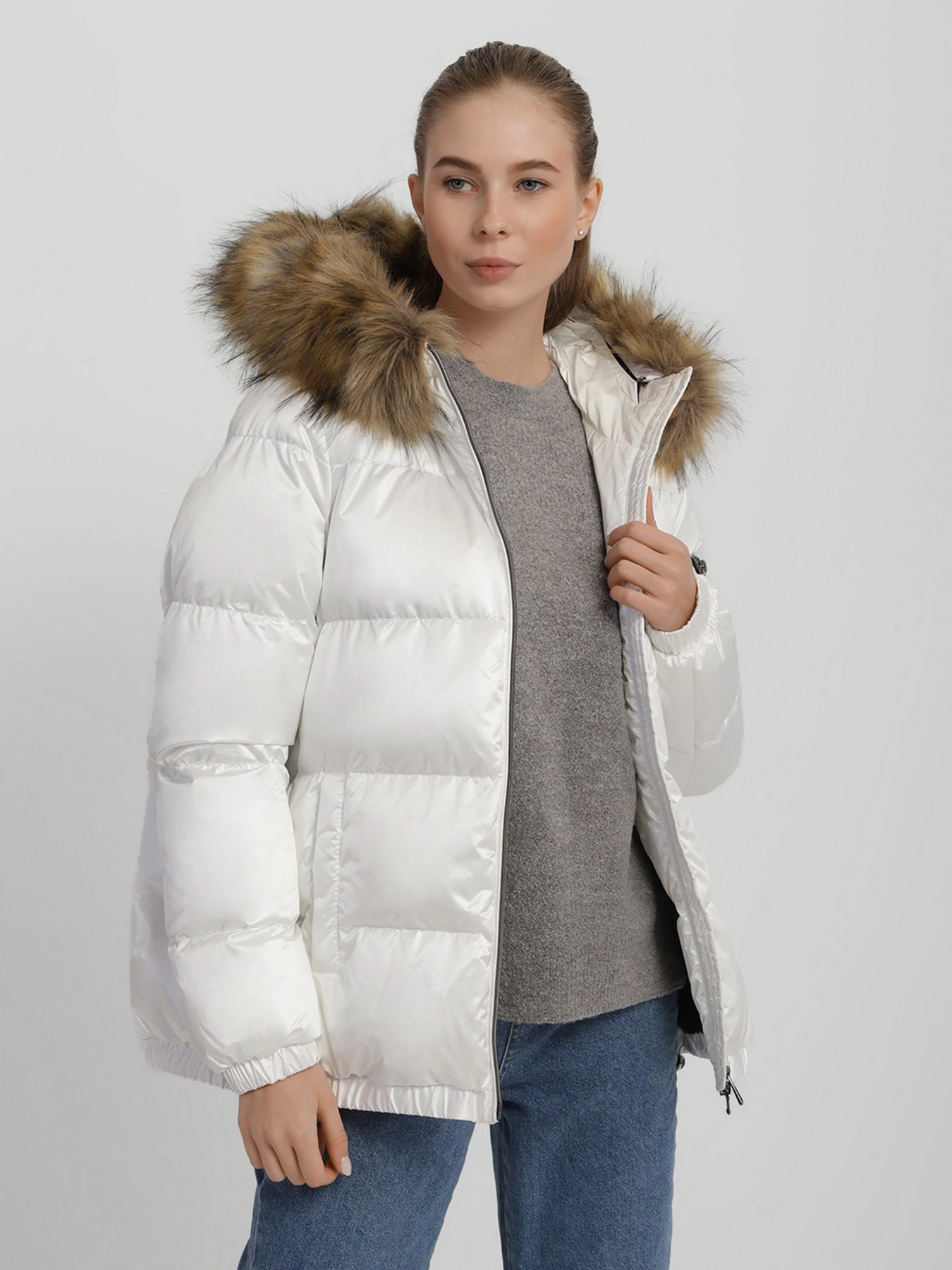 Куртки и дубленки Geox Backsie модель W1428S-T2843-F1499 Куртки и дубленки Geox Backsie модель W1428S-T2843-F1499 Фото