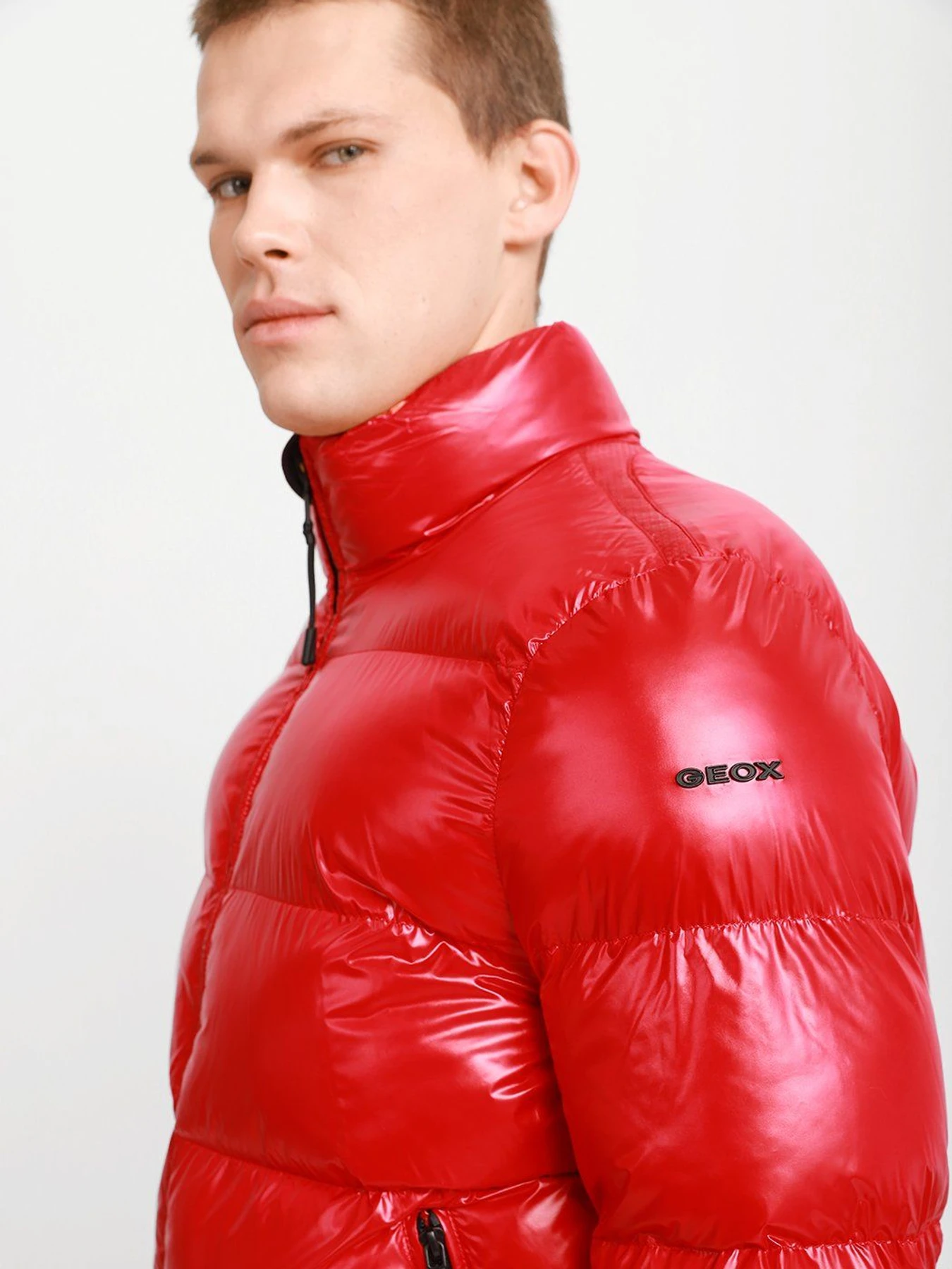 Куртки и дубленки Geox Sile модель M0428J-T2657-F7176 Куртки и дубленки Geox Sile модель M0428J-T2657-F7176 Фото