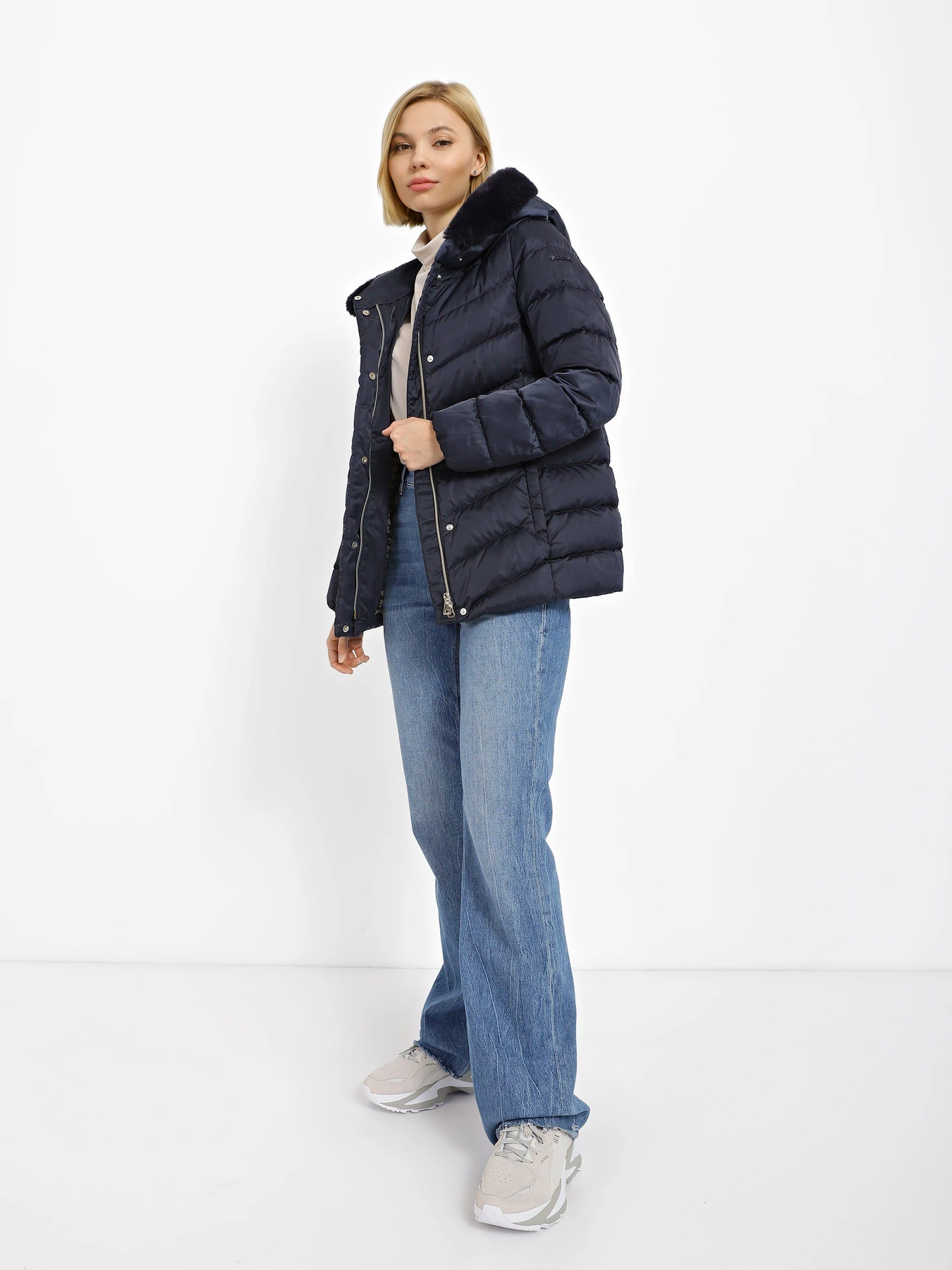Куртки та дублянки Geox Chloo модель W2625M-T2655-F4569 Куртки та дублянки Geox Chloo модель W2625M-T2655-F4569 Фото