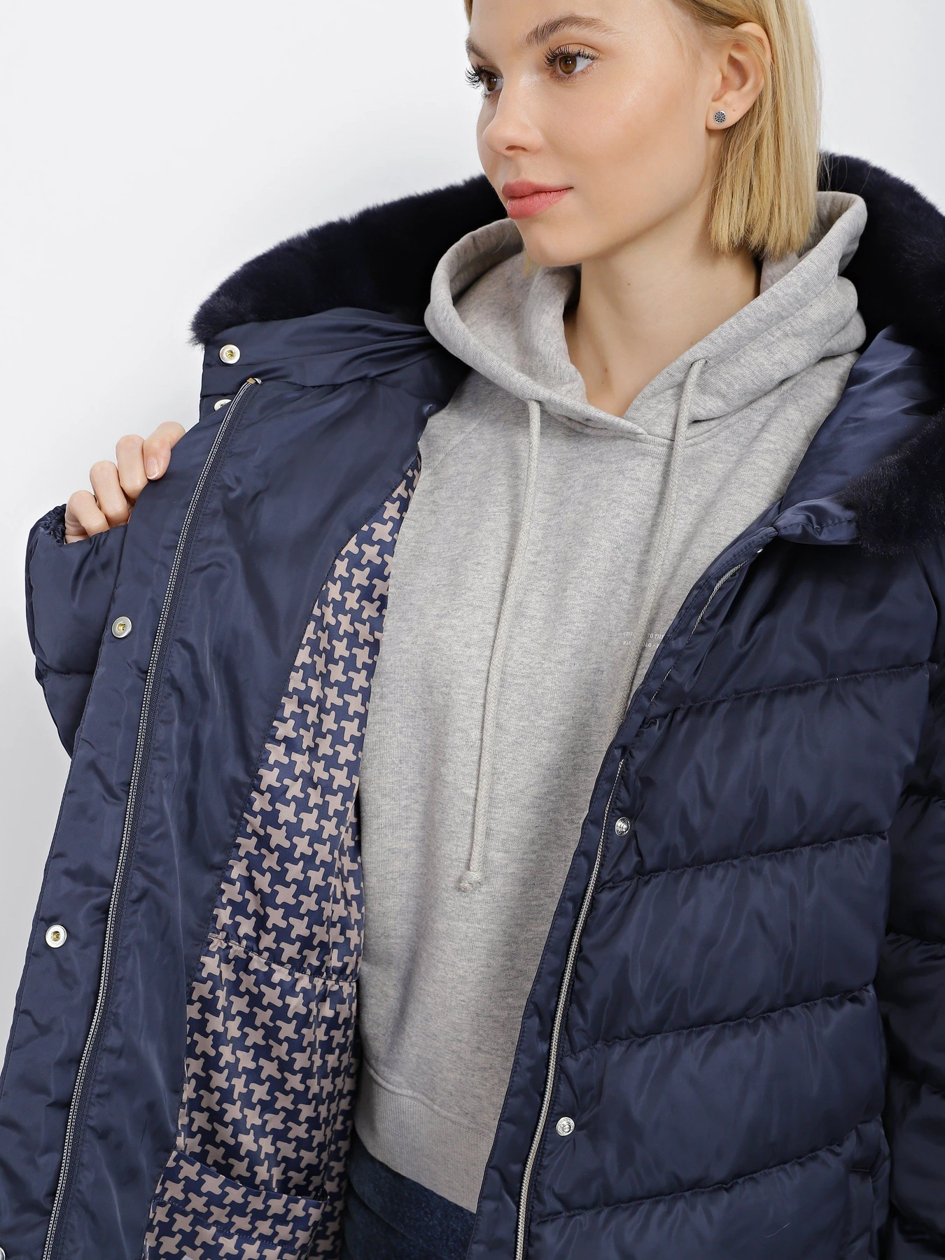 Куртки та дублянки Geox Chloo модель W2625N-T2655-F4569 Куртки та дублянки Geox Chloo модель W2625N-T2655-F4569 Фото