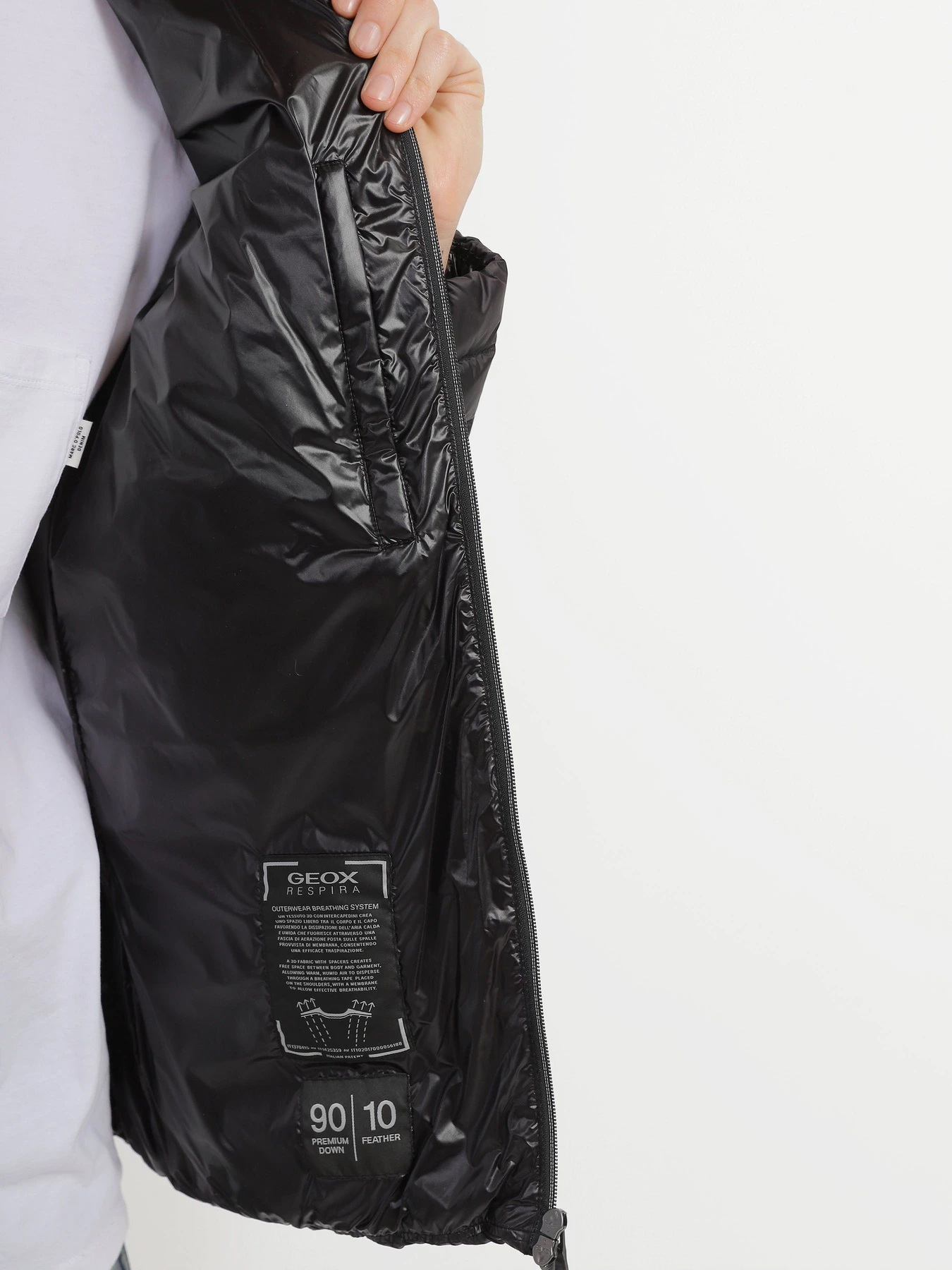 Куртки и дубленки Geox Warrens модель M3525D-T2449-F9000 Куртки и дубленки Geox Warrens модель M3525D-T2449-F9000 Фото