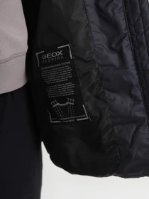 Куртки та дублянки Geox Ascythia модель W3520K-T2973-F1624 Фото